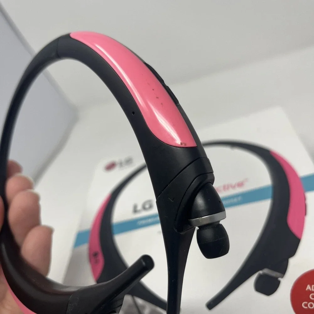 LG Tone Premium Active Wireless Stereo Pink Headset (HBS-850) Tested